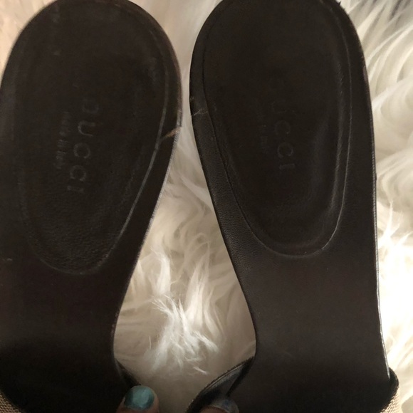 Authentic Gucci sandals - Picture 4 of 9